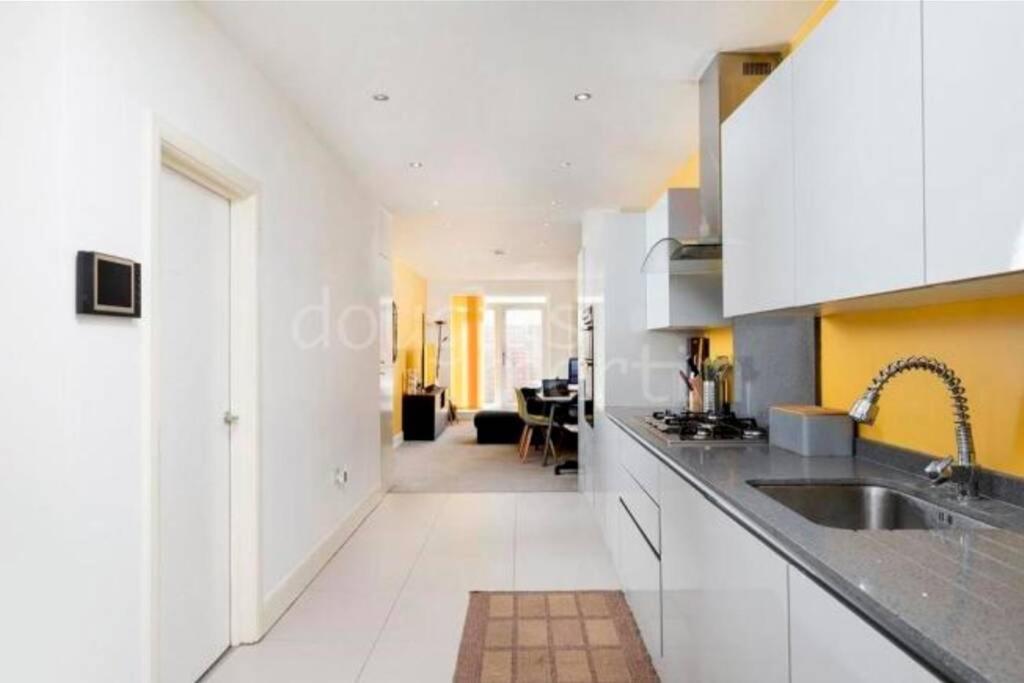 Contemporary 3 Bed Apartment In Hendon Central. Ngoại thất bức ảnh