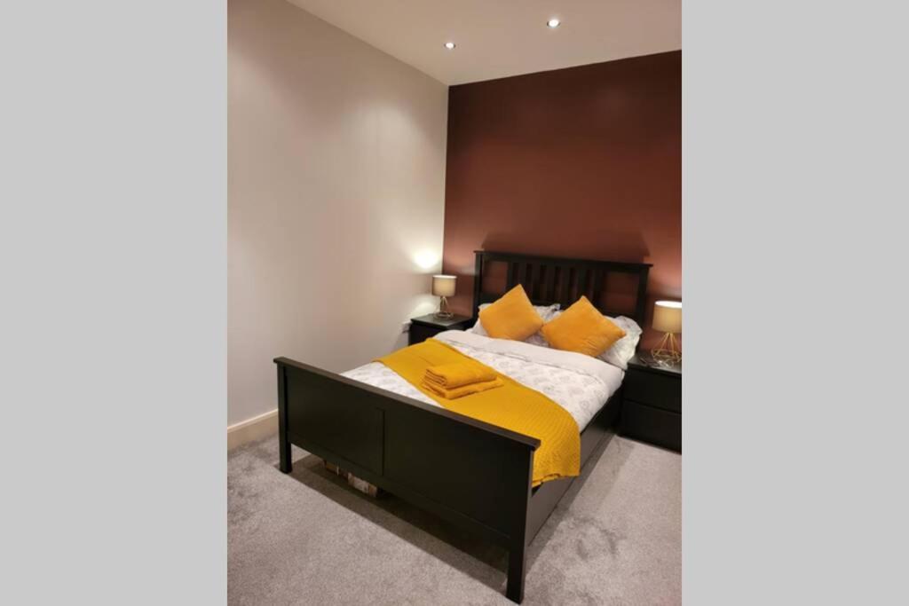 Contemporary 3 Bed Apartment In Hendon Central. Ngoại thất bức ảnh
